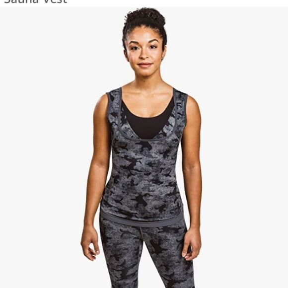 New without Tags Ladies Sweat Shaper Camo Tank‎ and Leggings Set Large/XL - Picture 4 of 16
